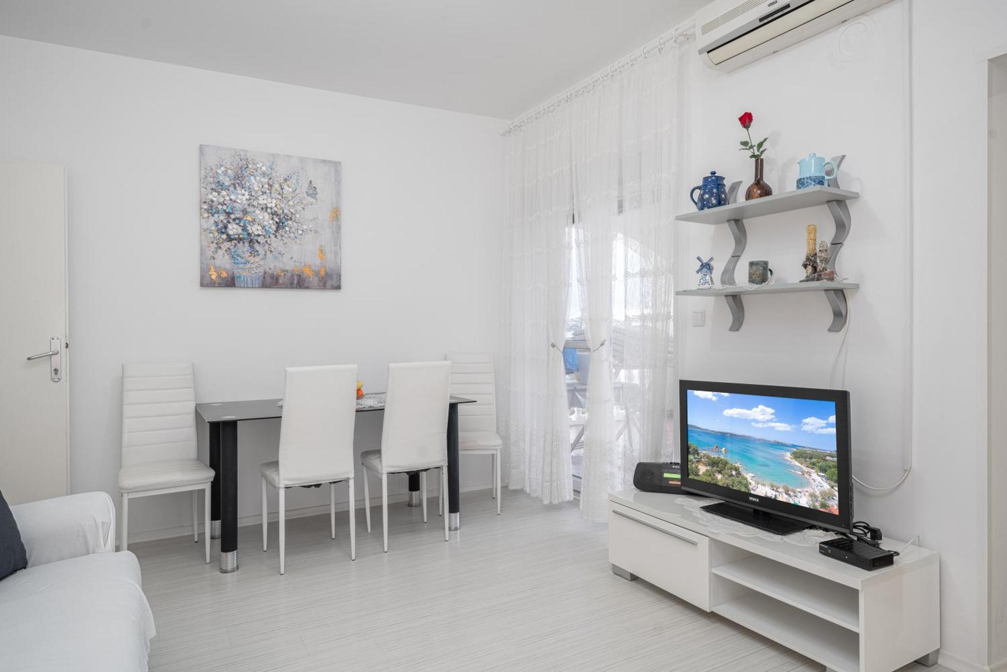 Adria Sun Apartments Βόντιτσε Δωμάτιο φωτογραφία