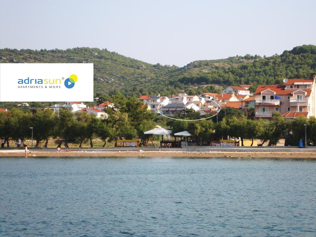 Adria Sun Apartments Βόντιτσε Εξωτερικό φωτογραφία
